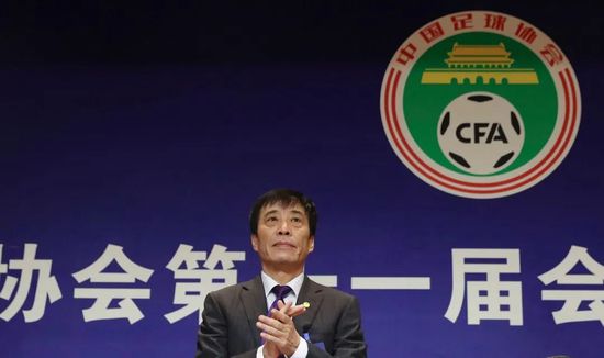 app图标是一只手和胸