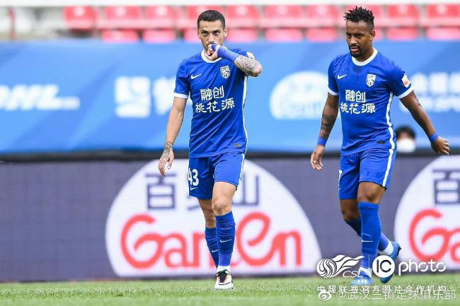 老师她亲自教我做爰