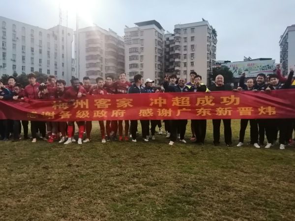 年轻的朋友电影在线播放