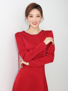 善于交往的女人